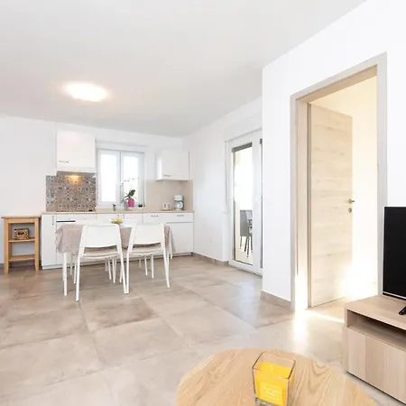 Brig Perfect Countryside Holiday! Appartamento Krk Town