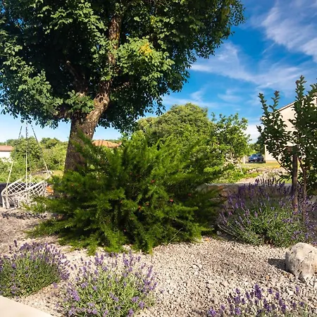 Apartment Brig Perfect Countryside Holiday! Bajcici