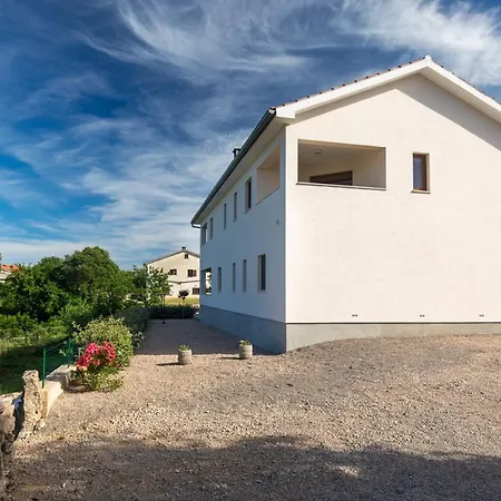 Apartment Brig Perfect Countryside Holiday! Bajcici