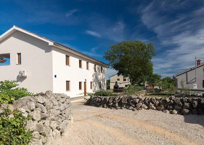 Apartment Brig Perfect Countryside Holiday! Bajcici